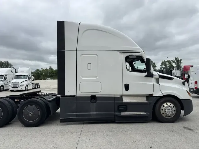 2022 Freightliner Cascadia&reg;