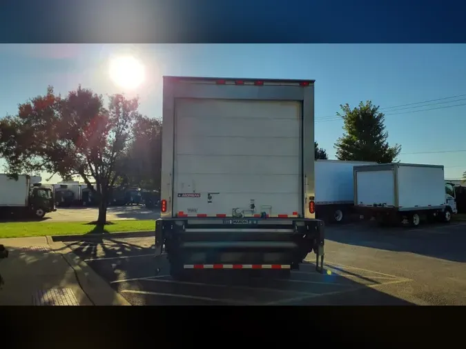 2020 FREIGHTLINER/MERCEDES M2 106