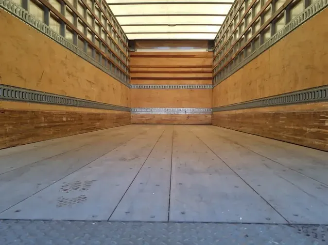 2019 FREIGHTLINER/MERCEDES M2 106