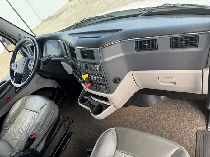 2022 Peterbilt 57994740fccadd8d7d82779170544784378