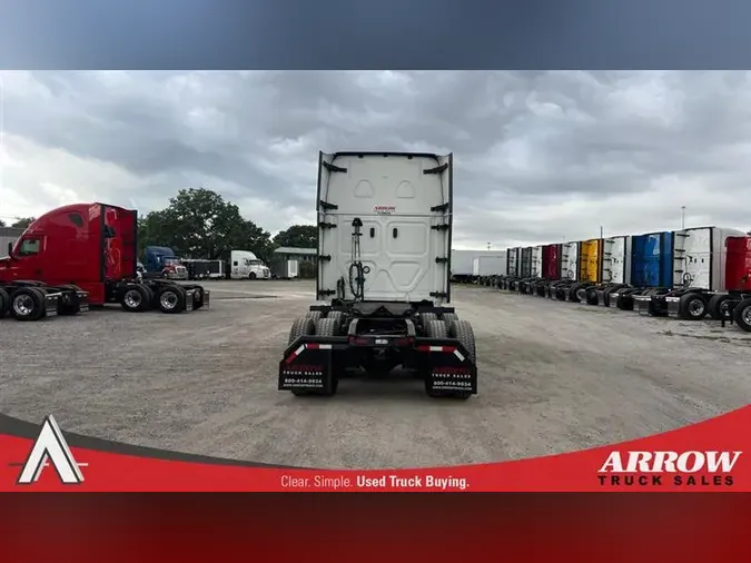 2023 FREIGHTLINER CA126