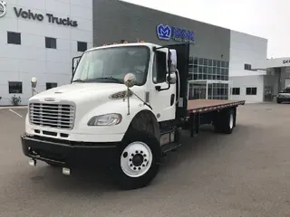 2014 FREIGHTLINER M2-106
