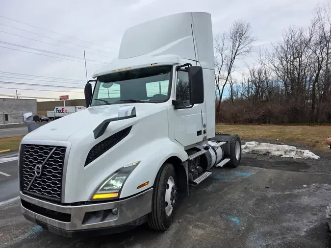 2019 VOLVO VNL42T 300947caa8f86648d1dfeaf9b7c5242b907