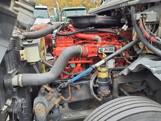 2019 NAVISTAR INTERNATIONAL LT625 DAYCAB T/A94802ee730de46b8433d3d441bfce9b7