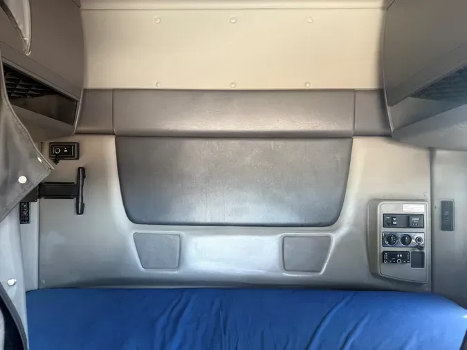 2022 International LT625