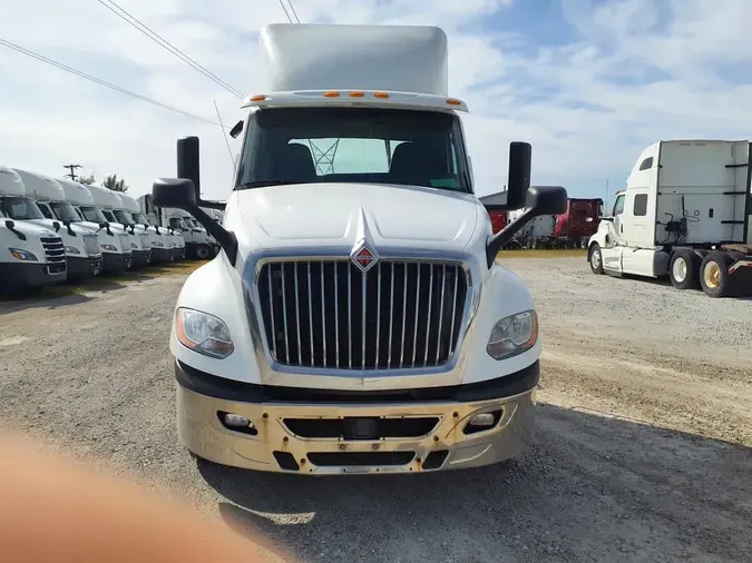2019 NAVISTAR INTERNATIONAL LT625 DAYCAB T/A948a366fa5f2c0318882e16b46fc5316