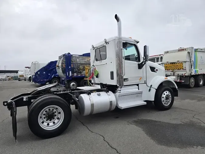 2022 PETERBILT 567