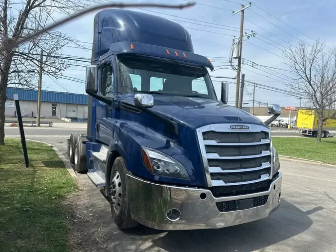 2020 FREIGHTLINER/MERCEDES NEW CASCADIA PX12664