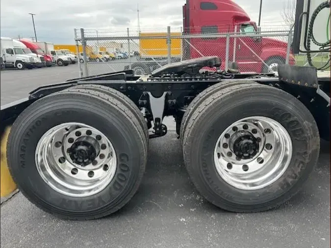 2020 International LT625