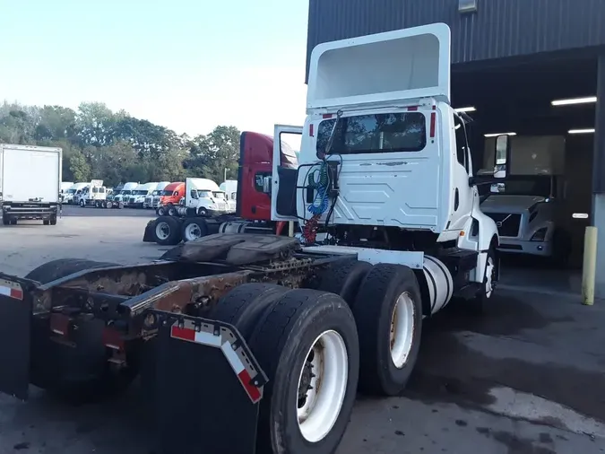 2018 NAVISTAR INTERNATIONAL LT625 DAYCAB T/A