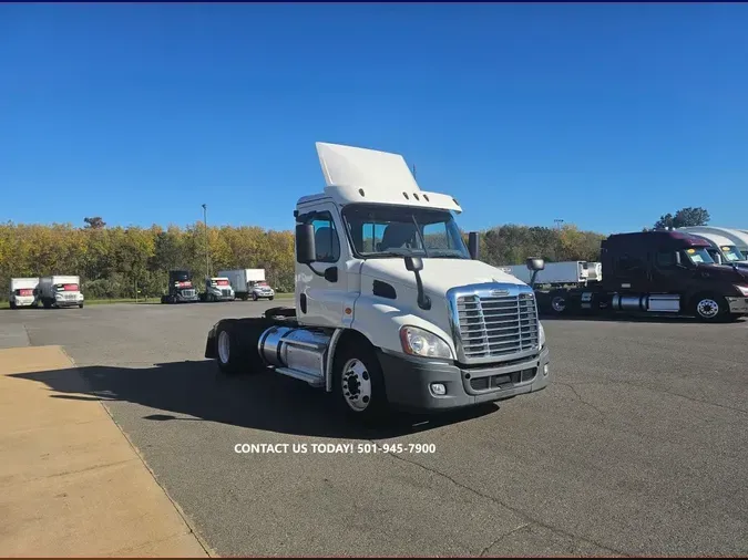 2019 FREIGHTLINER/MERCEDES CASCADIA 113