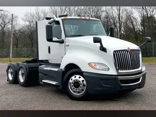 2020 INT LT625 6x4