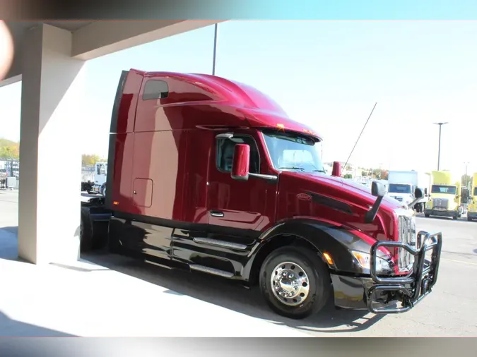 2023 Peterbilt 579