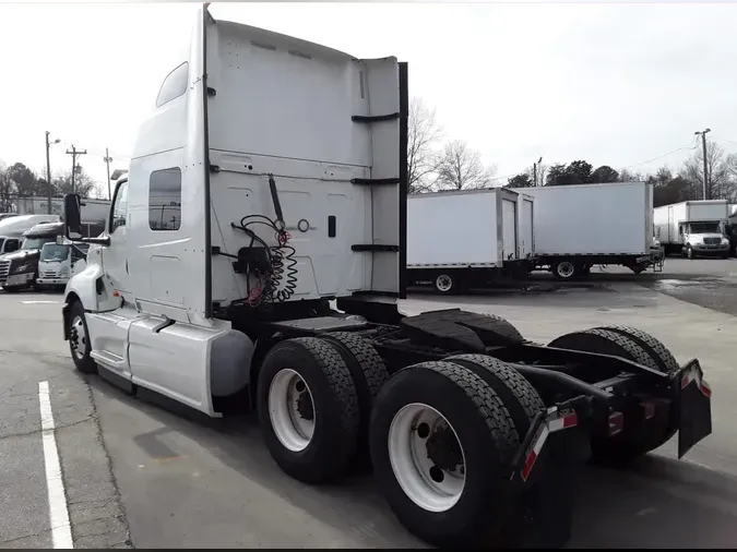 2020 NAVISTAR INTERNATIONAL LT625 SLPR CAB