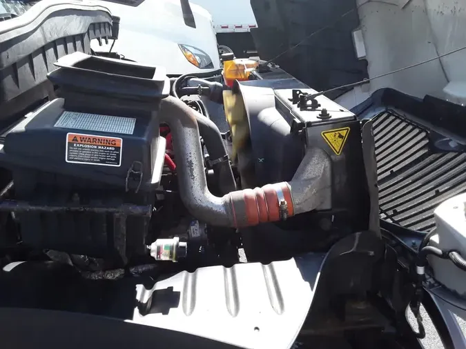 2019 NAVISTAR INTERNATIONAL 4300 LP