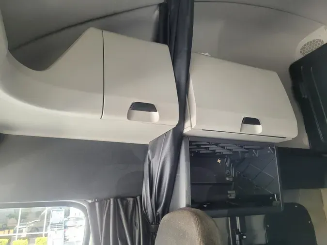 2023 Freightliner Cascadia