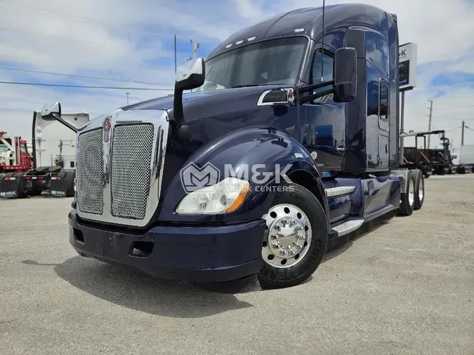 2022 KENWORTH T68094a708a84d2a95e2f38f2b1b0d718f84