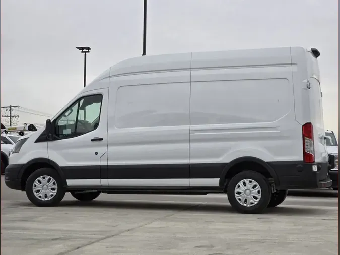 2024 Ford E-Transit Cargo Van