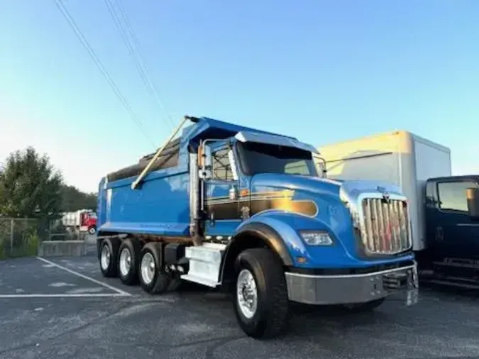 2019 International HX615