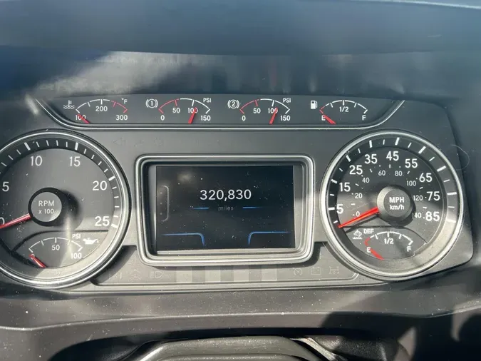 2020 International LT625