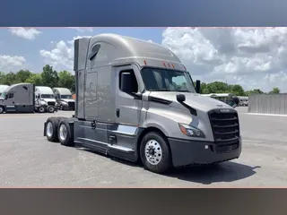 2022 Freightliner Cascadia 126