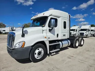 2019 FREIGHTLINER/MERCEDES CASCADIA 125