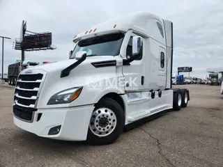 2023 FREIGHTLINER Cascadia 126