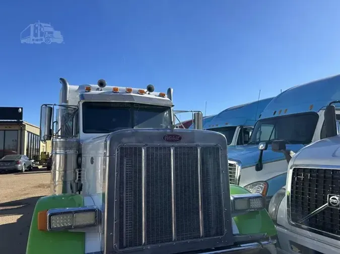 2002 PETERBILT 379EXHD