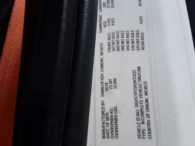2019 FREIGHTLINER M2 106