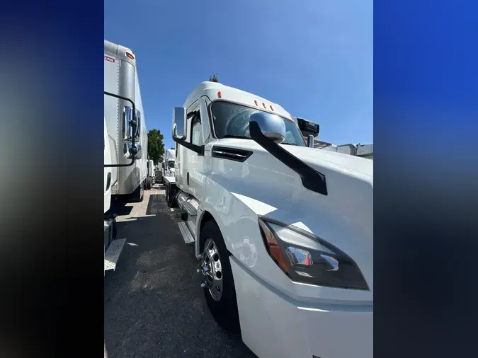 2020 FREIGHTLINER NEW CASCADIA 12694bd5aa3b9f1d35d528be8934799f2ed