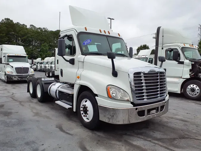 2016 FREIGHTLINER/MERCEDES CASCADIA 12594bd90a5e664b08ba5de2e4fe0548702