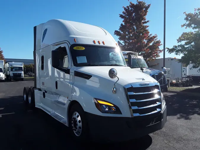 2019 FREIGHTLINER/MERCEDES NEW CASCADIA PX12664