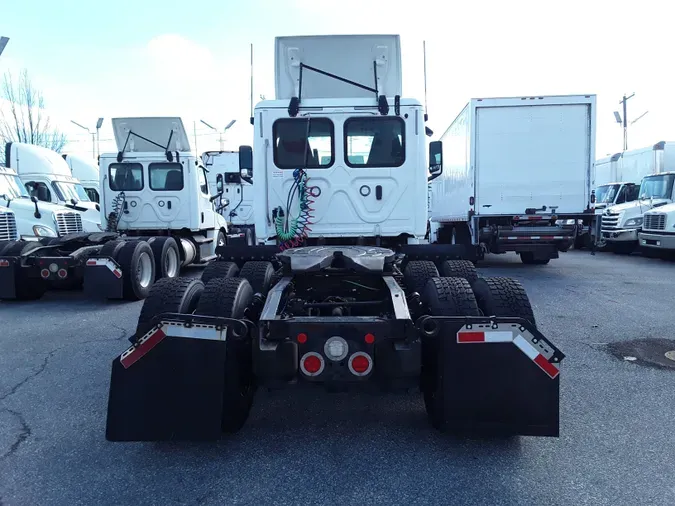 2018 FREIGHTLINER/MERCEDES NEW CASCADIA PX12664