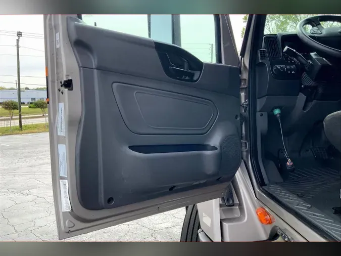 2022 INT LT625 6x494c7d75b60ab8db90a1b71f98ca4fdda