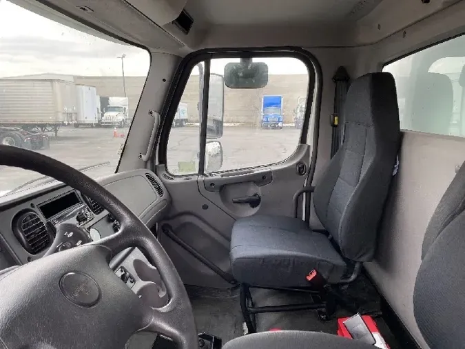 2019 FREIGHTLINER M2