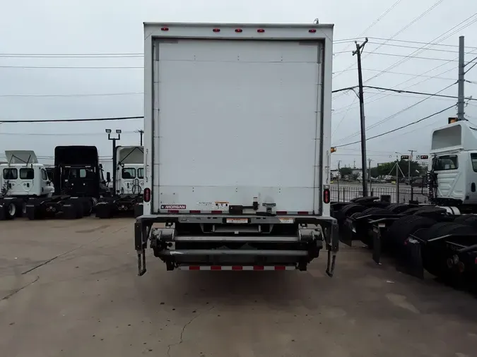 2016 FREIGHTLINER/MERCEDES M2 106