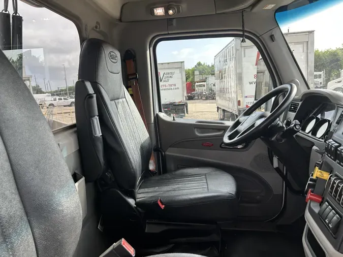 2020 Peterbilt 579