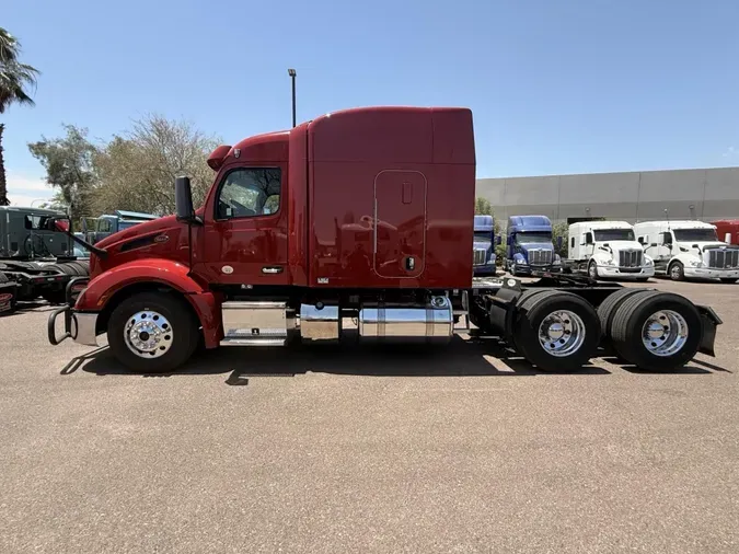 2022 Peterbilt 57994d6506666fbbd26976560e288ef8716