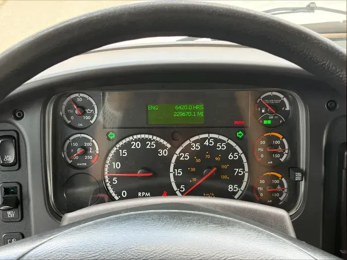 2019 Freightliner M2