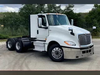2020 INT LT625 6x4