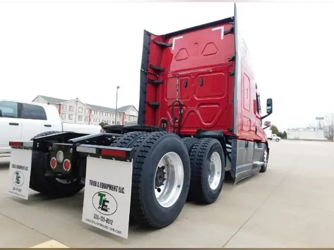 2020 Freightliner Cascadia