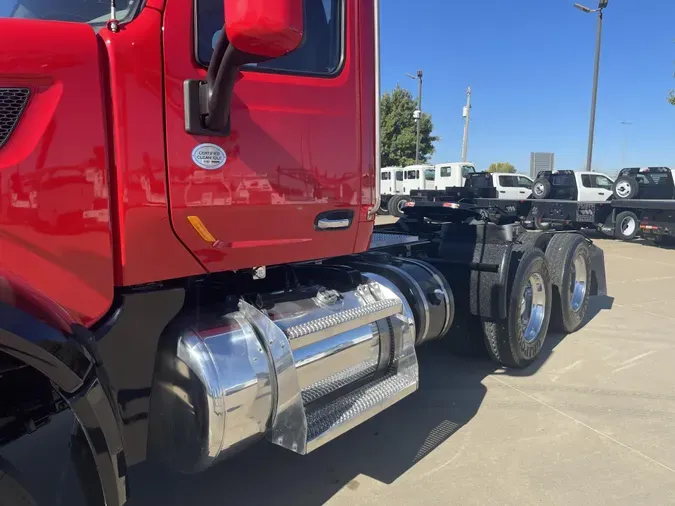 2020 Peterbilt 567