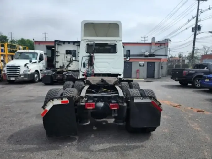2019 NAVISTAR INTERNATIONAL LT625 DAYCAB T/A