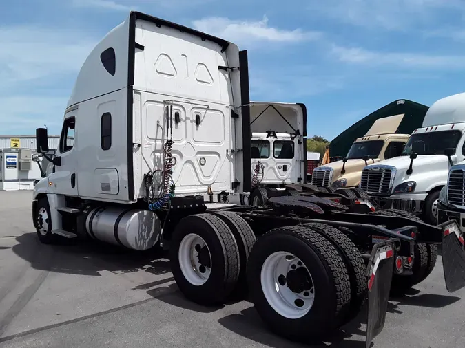 2019 FREIGHTLINER/MERCEDES CASCADIA 125