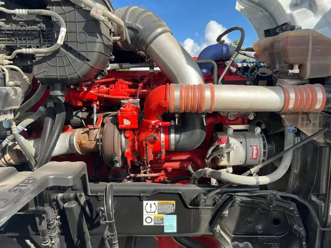 2022 Kenworth T680
