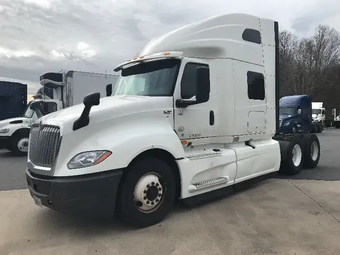 2019 International LT625