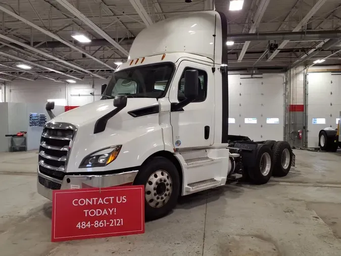 2020 FREIGHTLINER/MERCEDES NEW CASCADIA 11694e6eff69696b35c18a0e00beaa6cd6a