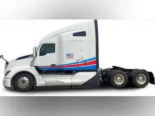 2024 Kenworth T680