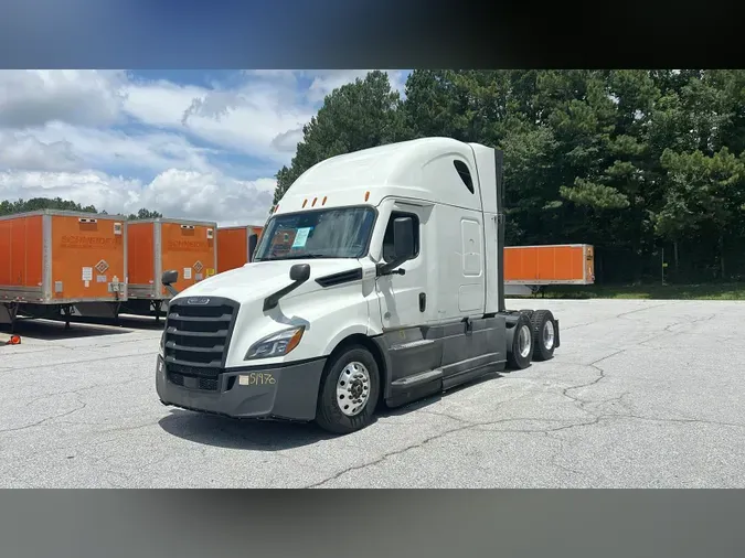 2021 Freightliner Cascadia