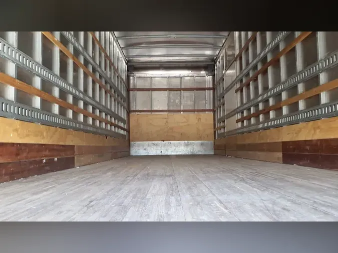 2022 FREIGHTLINER/MERCEDES M2 106